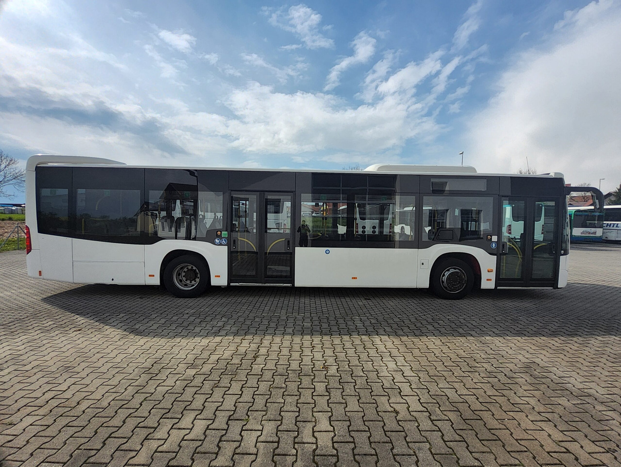 Mercedes Benz Citaro KLIMA / 354 PS / Doppelglas - Linienbus: das Bild 5 Mercedes Benz Citaro KLIMA / 354 PS / Doppelglas - Linienbus: das Bild 5