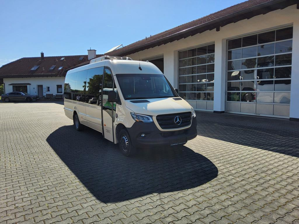 Mercedes Benz Sprinter 519cdi / Reisebus / ATOS 22+1+1 / Automatik / Telma / TV / Kühlschrank / USB - Kleinbus, Personentransporter: das Bild 1 Mercedes Benz Sprinter 519cdi / Reisebus / ATOS 22+1+1 / Automatik / Telma / TV / Kühlschrank / USB - Kleinbus, Personentransporter: das Bild 1