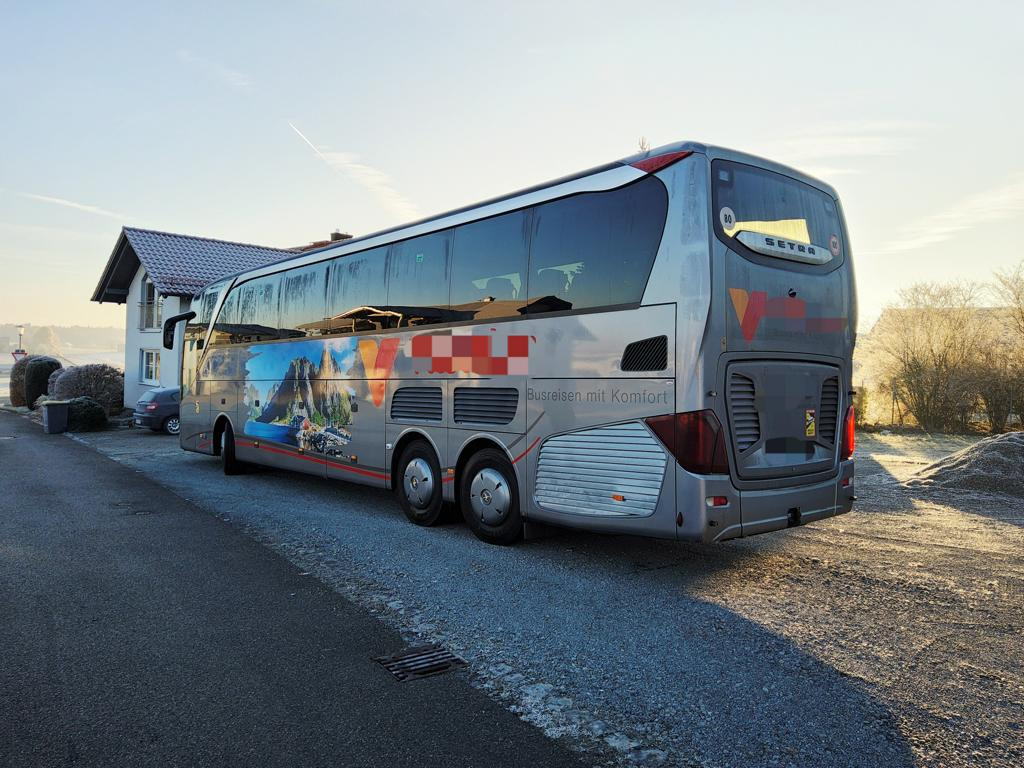Setra S 516 HDH Kopfstützen / USB / Steckdosen - Reisebus: das Bild 3 Setra S 516 HDH Kopfstützen / USB / Steckdosen - Reisebus: das Bild 3
