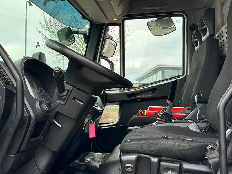 Iveco Eurocargo ML190EL - Koffer LKW: das Bild 5 Iveco Eurocargo ML190EL - Koffer LKW: das Bild 5