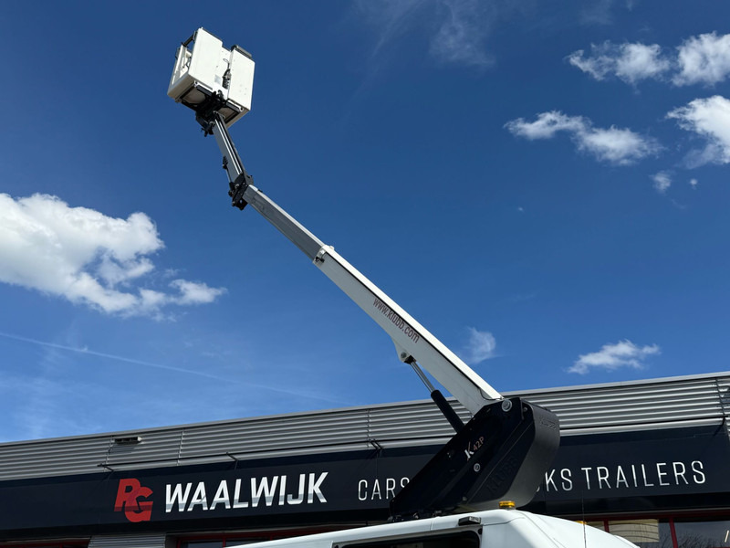 Iveco 70C15H 2 persoonslift, Electric/Hydraulic lift K 42 Hybrid - LKW: das Bild 3 Iveco 70C15H 2 persoonslift, Electric/Hydraulic lift K 42 Hybrid - LKW: das Bild 3