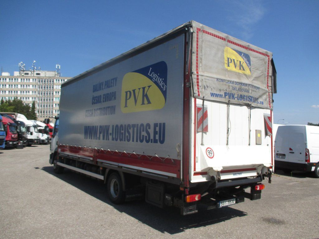 DAF LF 260 - Plane LKW: das Bild 2 DAF LF 260 - Plane LKW: das Bild 2