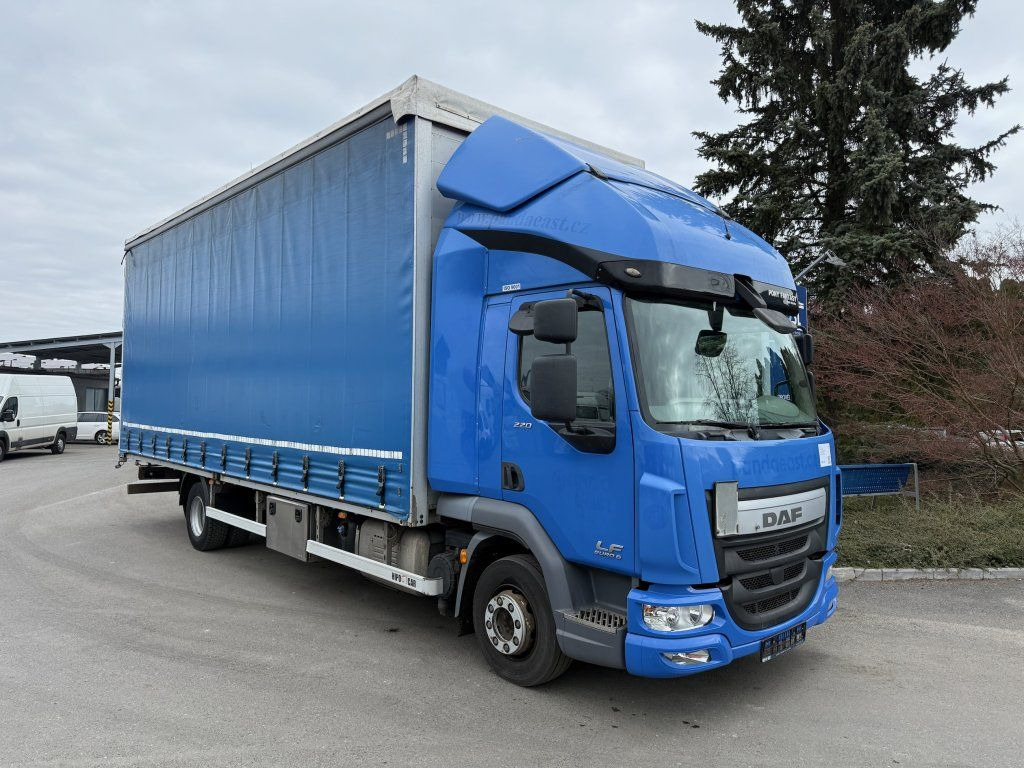DAF LF220 EURO 6 - Plane LKW: das Bild 2 DAF LF220 EURO 6 - Plane LKW: das Bild 2