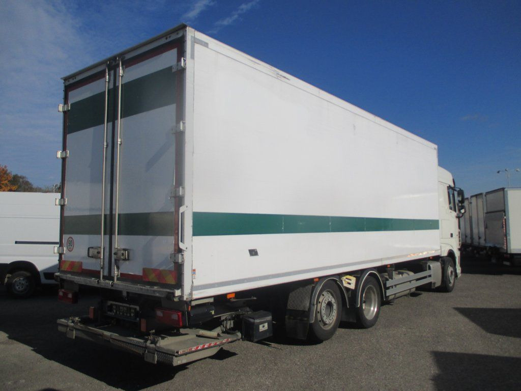 Koffer LKW DAF XF 480, 6x2,: das Bild 9