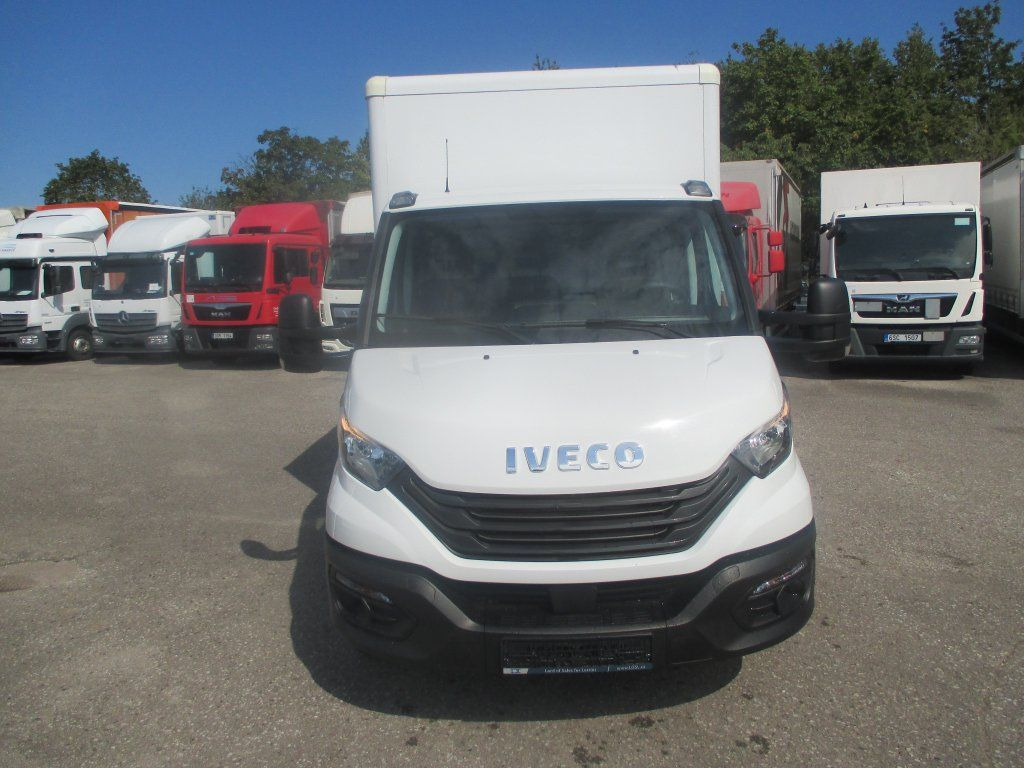 Iveco Daily 35C16 - Koffer Transporter: das Bild 2 Iveco Daily 35C16 - Koffer Transporter: das Bild 2
