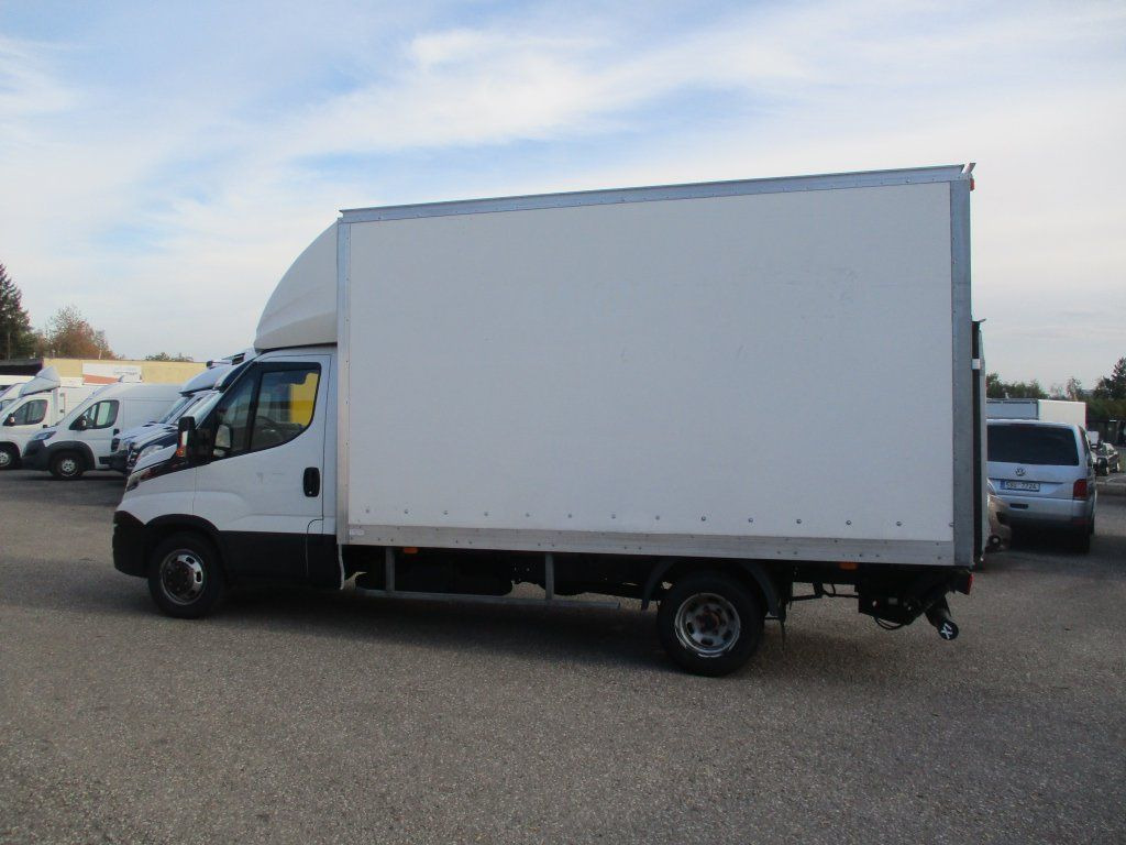 Iveco Daily 35C16 mit LBW - Koffer Transporter: das Bild 4 Iveco Daily 35C16 mit LBW - Koffer Transporter: das Bild 4