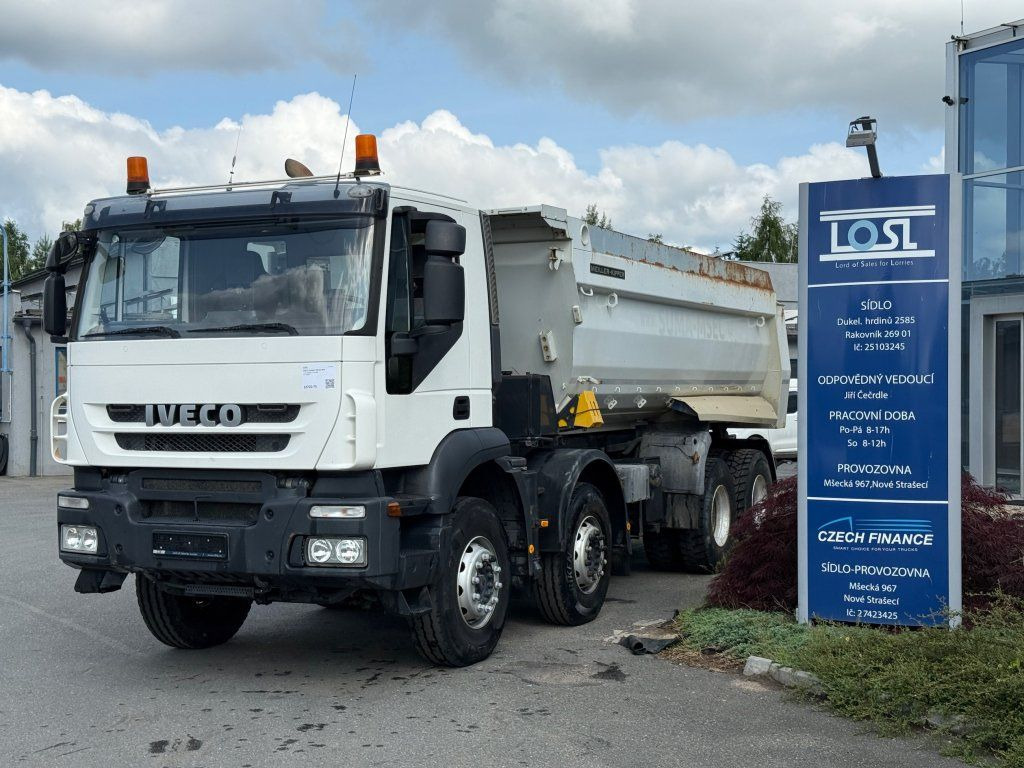 Iveco Trakker 410 S1 8x4 - Kipper: das Bild 1 Iveco Trakker 410 S1 8x4 - Kipper: das Bild 1