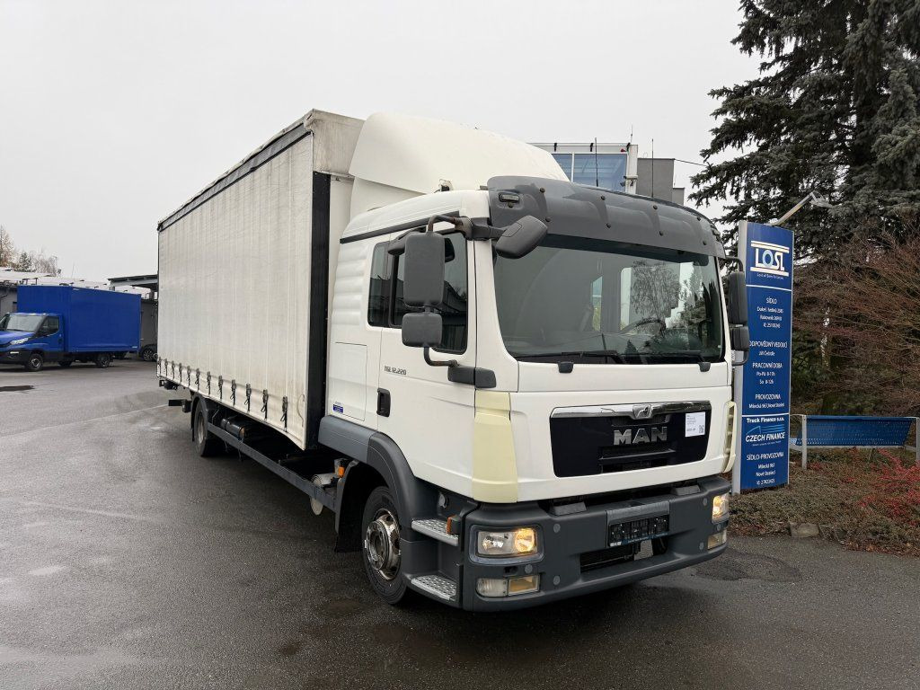 MAN TGL12.220 EURO 5 - Plane LKW: das Bild 2 MAN TGL12.220 EURO 5 - Plane LKW: das Bild 2