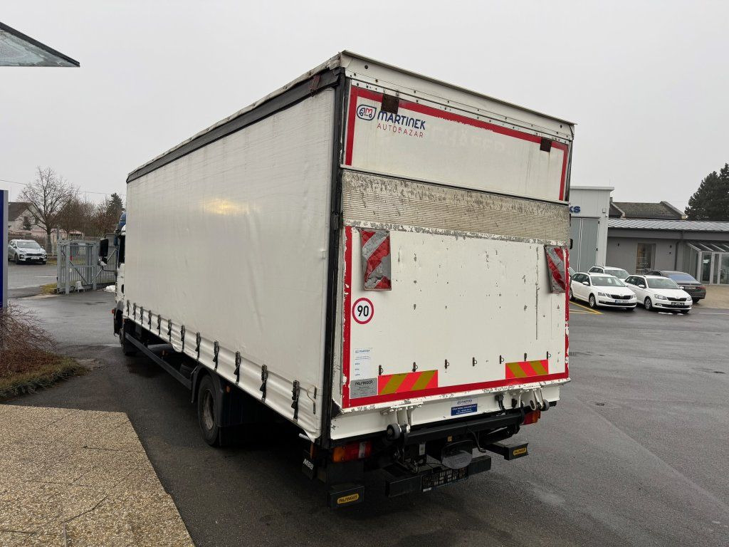 MAN TGL12.220 EURO 5 - Plane LKW: das Bild 5 MAN TGL12.220 EURO 5 - Plane LKW: das Bild 5