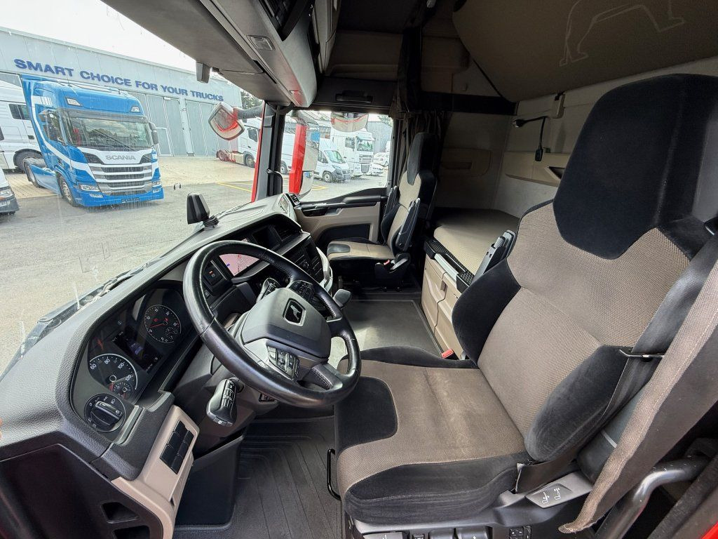 Sattelzugmaschine MAN TGX18.510 EURO 6 Retarder: das Bild 14