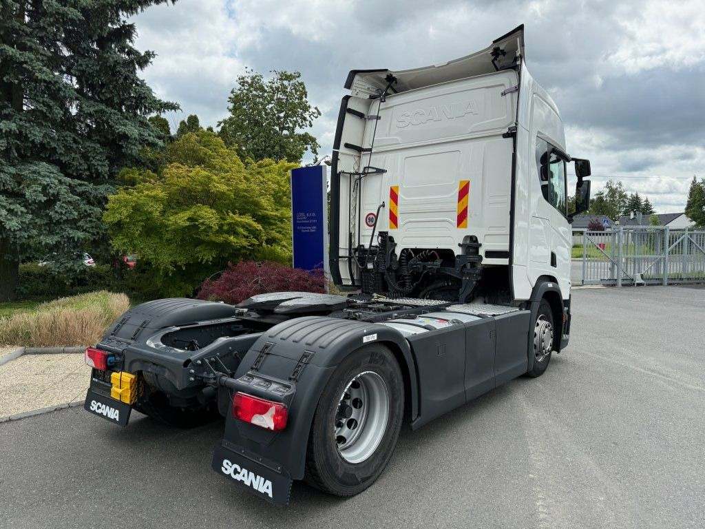 Scania R450 Euro 6 - Sattelzugmaschine: das Bild 4 Scania R450 Euro 6 - Sattelzugmaschine: das Bild 4