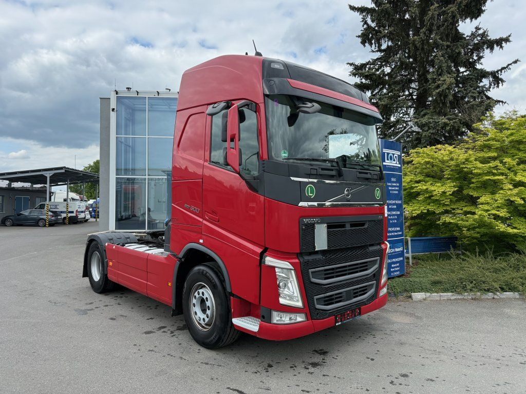 Volvo FH500 EURO 6 HYDRAULIK - DUAL CLUTCH - Sattelzugmaschine: das Bild 2 Volvo FH500 EURO 6 HYDRAULIK - DUAL CLUTCH - Sattelzugmaschine: das Bild 2