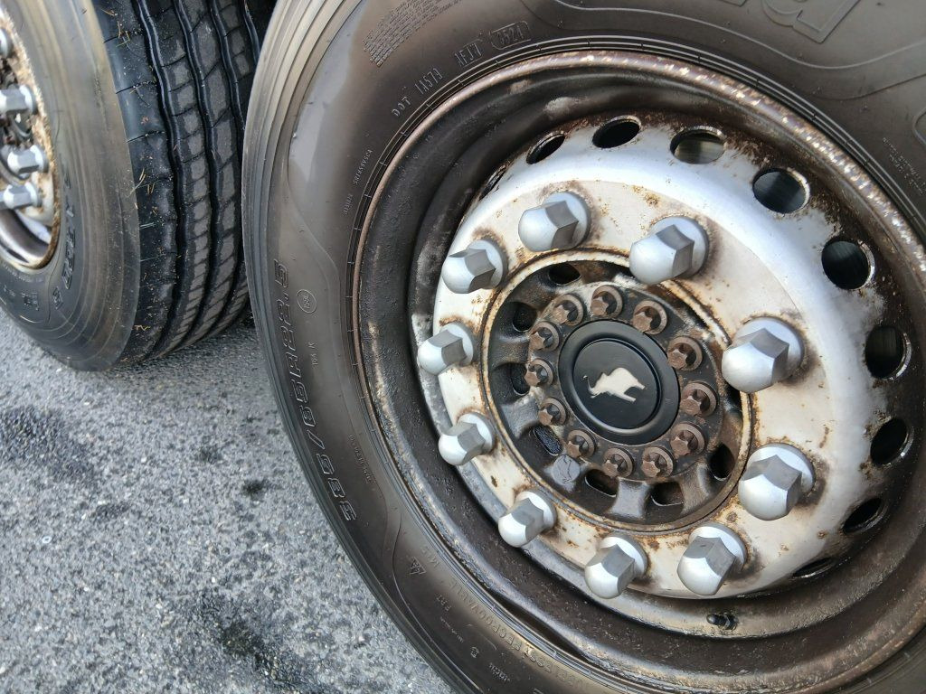 Koffer Auflieger Schmitz Cargobull SKO24 Thermo King SLXe300: das Bild 7