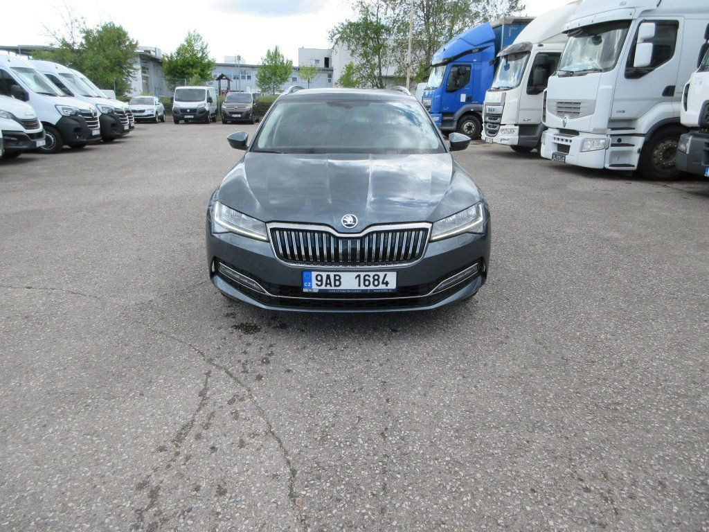 Skoda 2.0 Tdi Style - Kombi: das Bild 4 Skoda 2.0 Tdi Style - Kombi: das Bild 4