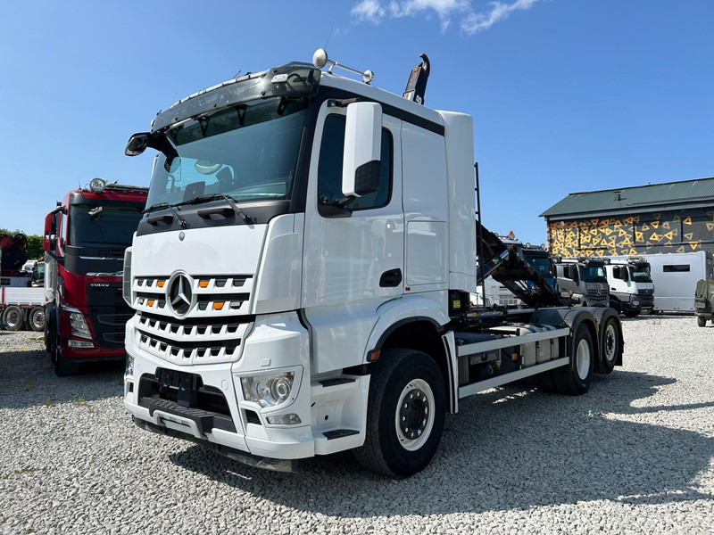 Mercedes-Benz AROCS + JOAB 20t | TULOSSA - Abrollkipper: das Bild 1 Mercedes-Benz AROCS + JOAB 20t | TULOSSA - Abrollkipper: das Bild 1