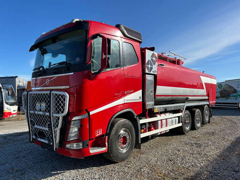 Volvo FH 500 8x4*4 KORP&SON 10000 + 10500 l / VACUUM Vacustar W1600R / PRESSURE Uraca KF716 - 350 l/min - 170 bar / TULOSSA - Saug-/ Spülfahrzeug: das Bild 1 Volvo FH 500 8x4*4 KORP&SON 10000 + 10500 l / VACUUM Vacustar W1600R / PRESSURE Uraca KF716 - 350 l/min - 170 bar / TULOSSA - Saug-/ Spülfahrzeug: das Bild 1