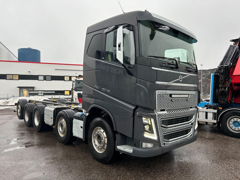Volvo FH 750 | 10x4 | ALUSTANA | EURO 6 - Fahrgestell LKW: das Bild 3 Volvo FH 750 | 10x4 | ALUSTANA | EURO 6 - Fahrgestell LKW: das Bild 3