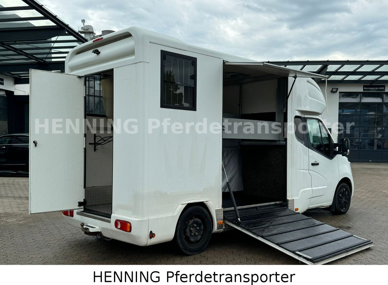 Renault Master 2-Sitzer - Tiertransporter LKW: das Bild 4 Renault Master 2-Sitzer - Tiertransporter LKW: das Bild 4