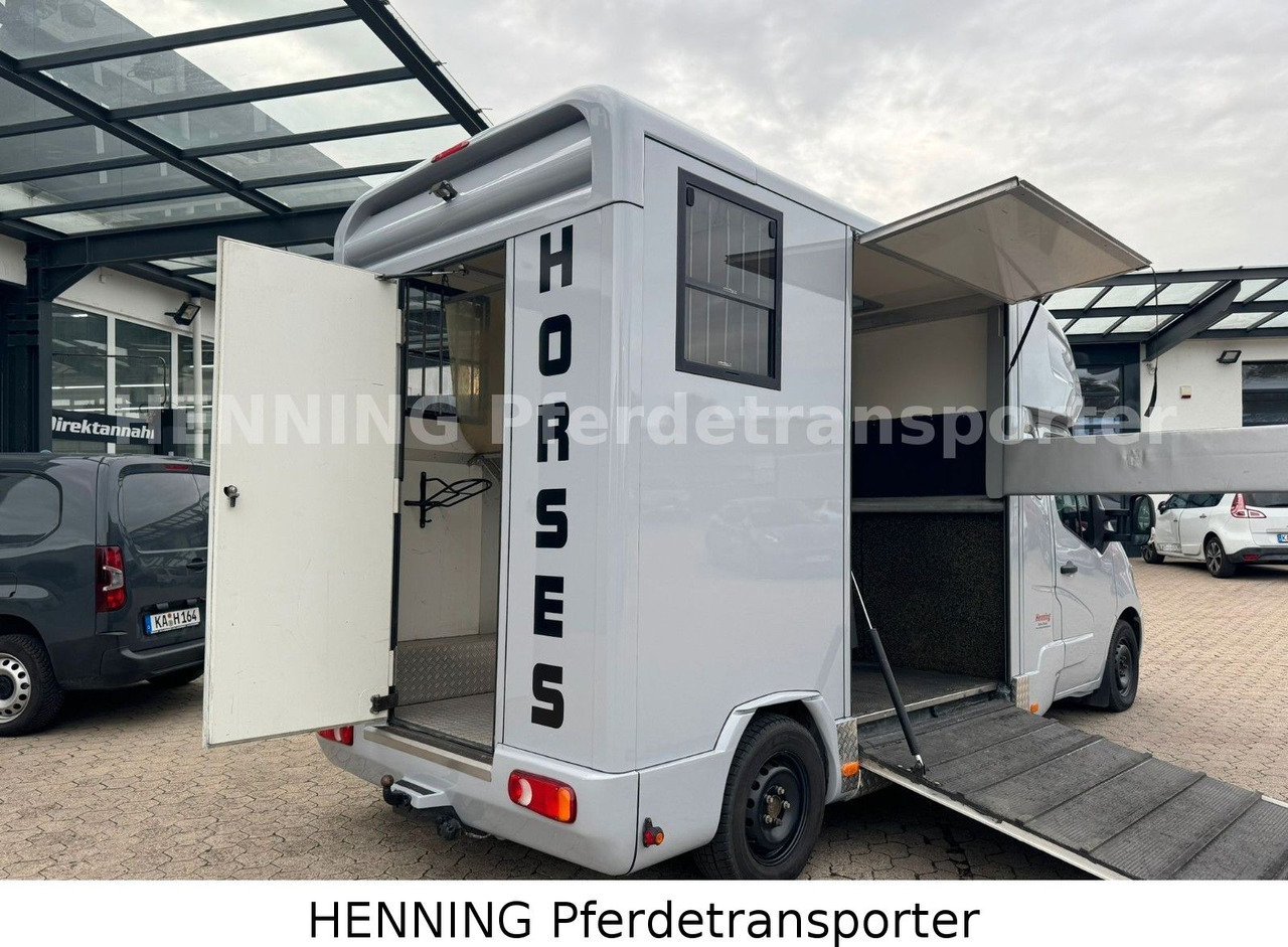 Renault Master 2-Sitzer - Tiertransporter LKW: das Bild 4 Renault Master 2-Sitzer - Tiertransporter LKW: das Bild 4
