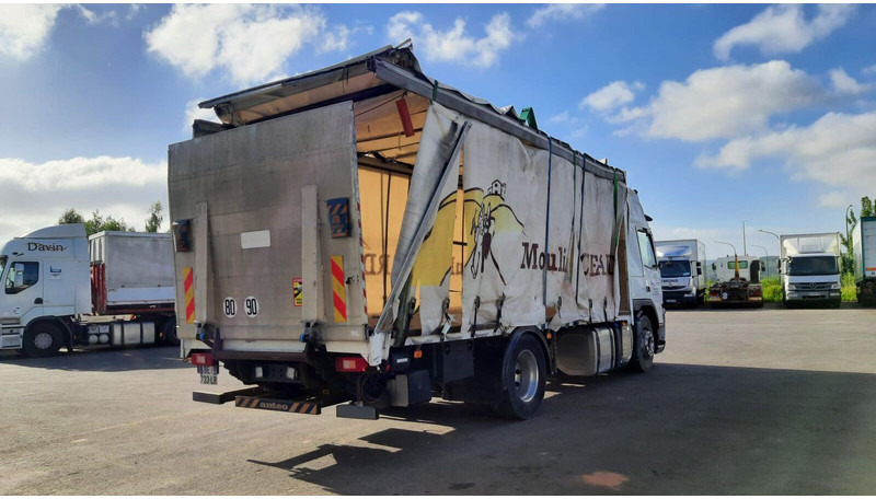 Volvo FM 370 - Plane LKW: das Bild 2 Volvo FM 370 - Plane LKW: das Bild 2