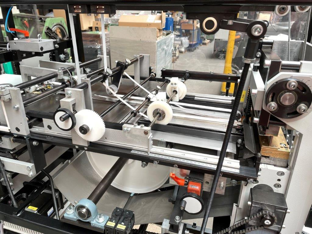 AUTOMATIC PUNCH RENZ AP 360 V4 Manual - Druckmaschine: das Bild 4 AUTOMATIC PUNCH RENZ AP 360 V4 Manual - Druckmaschine: das Bild 4