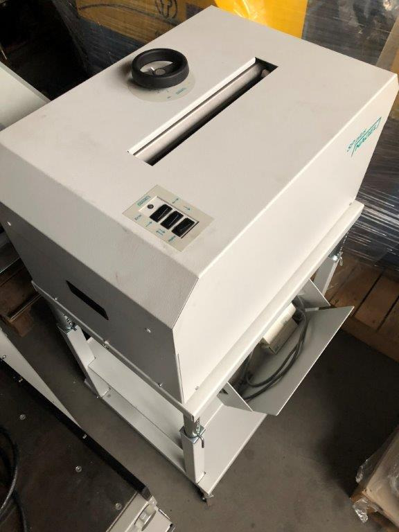 Ernst NAGEL SP PLUS SQUARE PRESS - Bindemaschine: das Bild 3 Ernst NAGEL SP PLUS SQUARE PRESS - Bindemaschine: das Bild 3