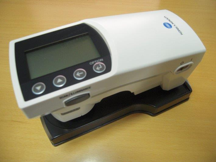Konica Minolta FD-7 Spectrophotometer - Spectrodensitometer - Druckmaschine: das Bild 2 Konica Minolta FD-7 Spectrophotometer - Spectrodensitometer - Druckmaschine: das Bild 2