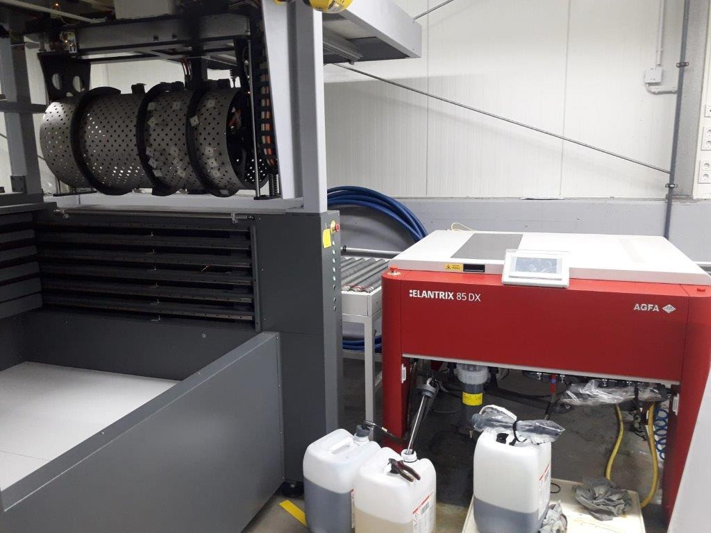 Lüscher XPose 230 UV CtP system - Druckmaschine: das Bild 3 Lüscher XPose 230 UV CtP system - Druckmaschine: das Bild 3