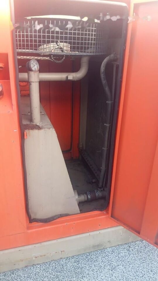 Aggreko Cummins 330 kVa - Stromgenerator: das Bild 3 Aggreko Cummins 330 kVa - Stromgenerator: das Bild 3