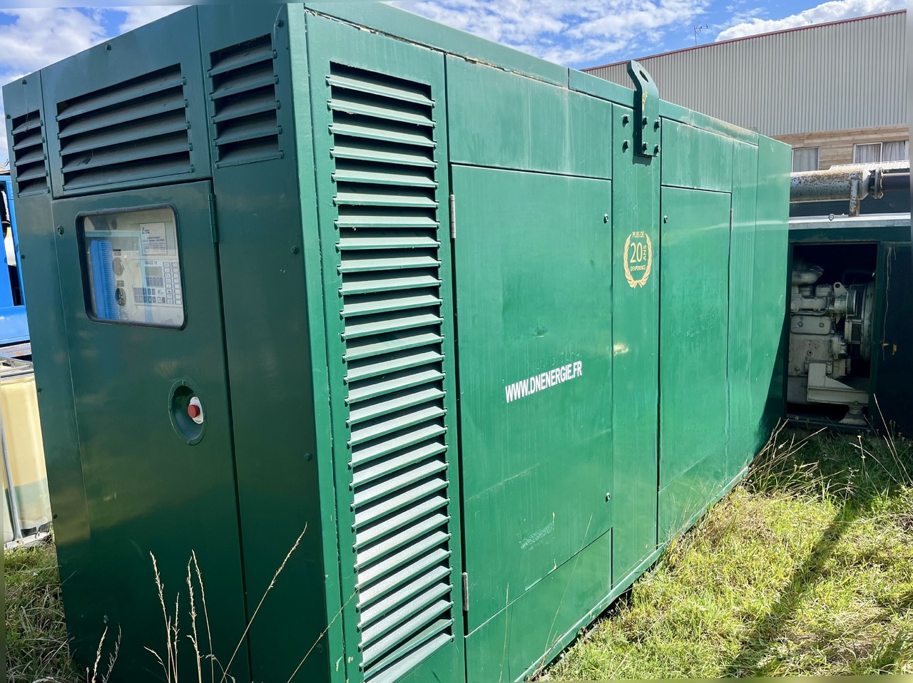 IVECO 250 kVa 8210 diesel - Stromgenerator: das Bild 2 IVECO 250 kVa 8210 diesel - Stromgenerator: das Bild 2