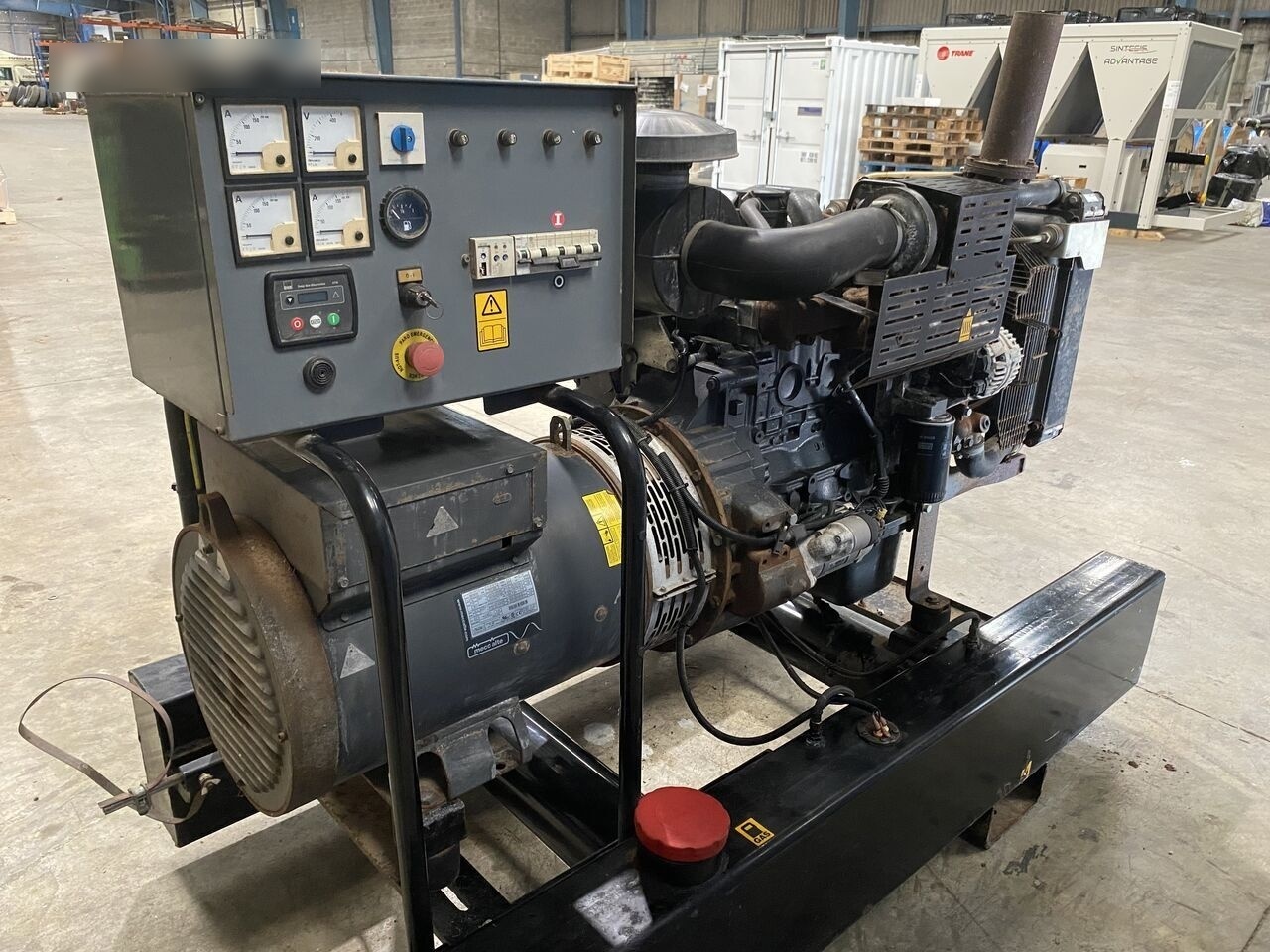 IVECO 60 kVa - Stromgenerator: das Bild 1 IVECO 60 kVa - Stromgenerator: das Bild 1