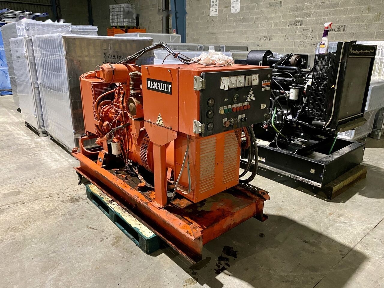 Perkins 50 kVa - Stromgenerator: das Bild 1 Perkins 50 kVa - Stromgenerator: das Bild 1