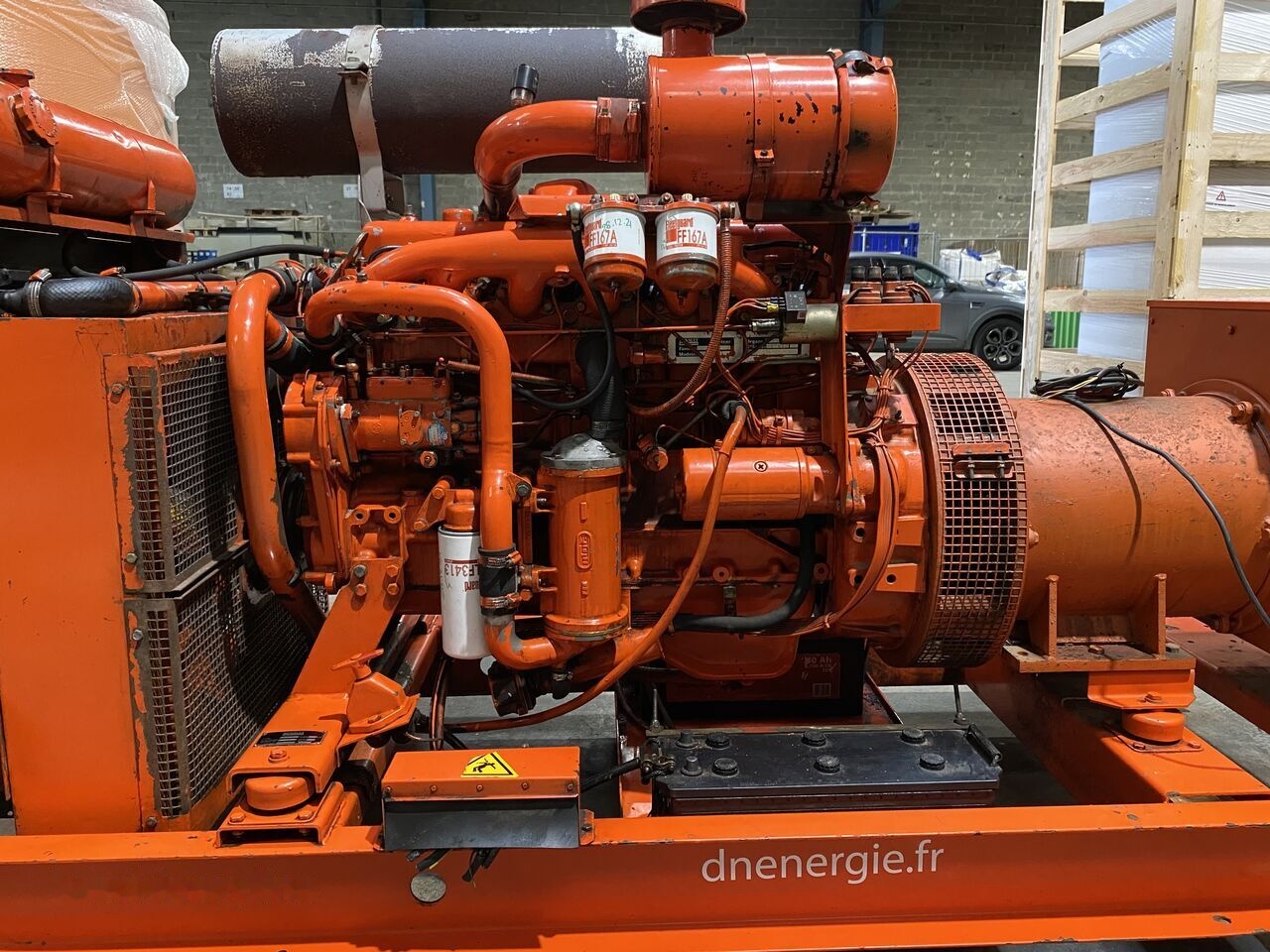 Renault 88 kVa - Stromgenerator: das Bild 2 Renault 88 kVa - Stromgenerator: das Bild 2