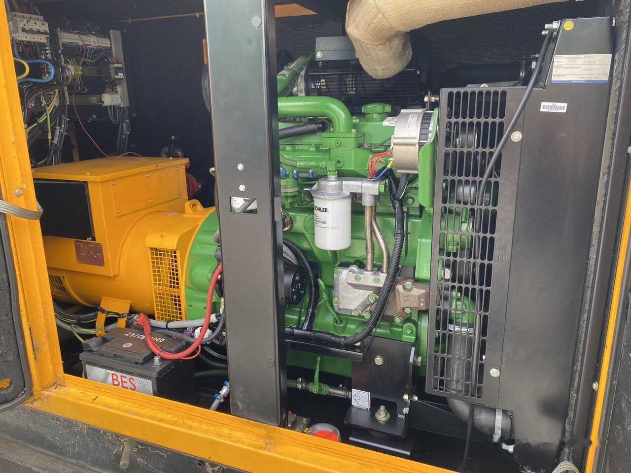 SDMO 80 kVa John Deere - Stromgenerator: das Bild 4 SDMO 80 kVa John Deere - Stromgenerator: das Bild 4