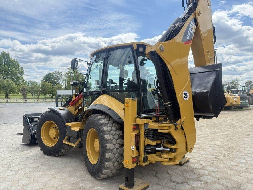 CAT 444F - Baggerlader: das Bild 3 CAT 444F - Baggerlader: das Bild 3