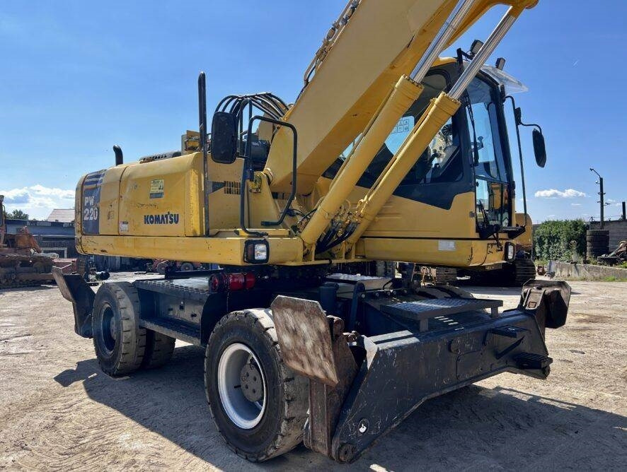 Komatsu PW220MH MH - Umschlagbagger: das Bild 4 Komatsu PW220MH MH - Umschlagbagger: das Bild 4