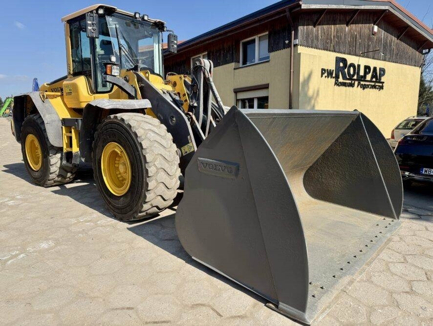 Volvo L120F - Radlader: das Bild 1 Volvo L120F - Radlader: das Bild 1