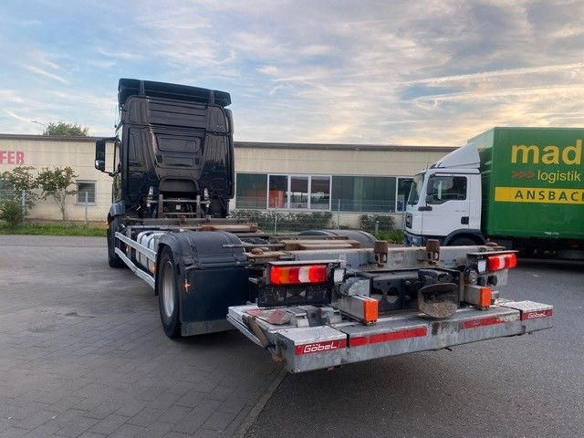 Mercedes-Benz Actros 1842 BDF LBW 1845 2x Mercedes-Benz Actros 1842 BDF LBW 1845 2x - Containerwagen/ Wechselfahrgestell LKW: das Bild 5 Mercedes-Benz Actros 1842 BDF LBW 1845 2x Mercedes-Benz Actros 1842 BDF LBW 1845 2x - Containerwagen/ Wechselfahrgestell LKW: das Bild 5