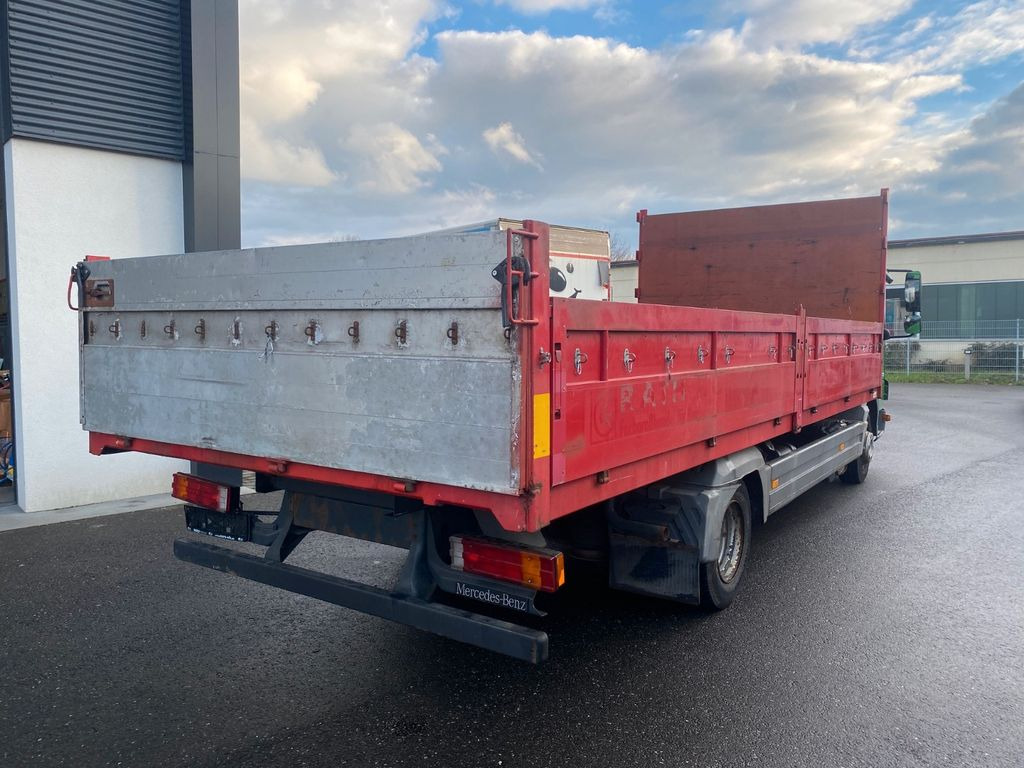 Pritsche LKW Mercedes-Benz Atego 818 821 Pritsche: das Bild 6
