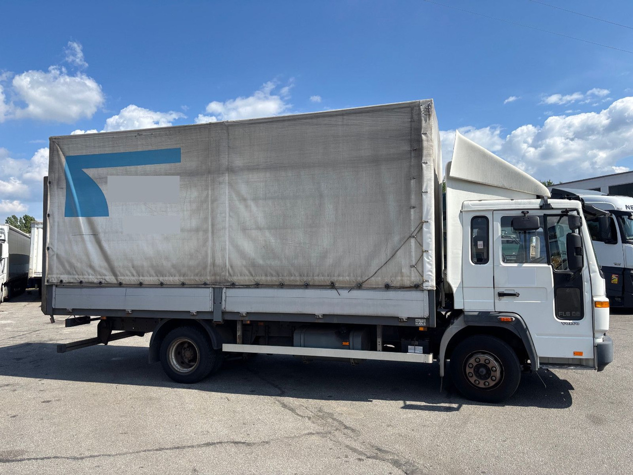 Volvo FL6 Klima/Luftfederung - Planen Transporter: das Bild 3 Volvo FL6 Klima/Luftfederung - Planen Transporter: das Bild 3