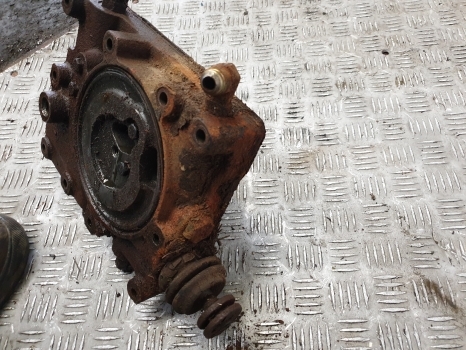 Case International 85, 95 Ser Hydraulic Pump Valve 84573150, 93835c91, 66513c92 - Hydraulik ventil für Traktor: das Bild 5 Case International 85, 95 Ser Hydraulic Pump Valve 84573150, 93835c91, 66513c92 - Hydraulik ventil für Traktor: das Bild 5