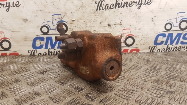Case Mxc, Maxxum Mx Series Mx110, Mx100, Mx120 Maxxum Hydraulic Valve Body - Hydraulik ventil für Traktor: das Bild 2 Case Mxc, Maxxum Mx Series Mx110, Mx100, Mx120 Maxxum Hydraulic Valve Body - Hydraulik ventil für Traktor: das Bild 2