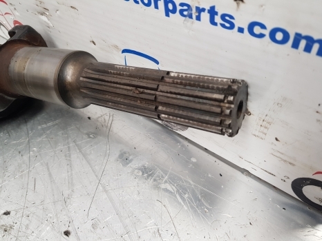 Case New Holland Front Axle Drive Shaft Lhs 84194852, 84201726, 5197765 - Antriebswelle für Traktor: das Bild 4 Case New Holland Front Axle Drive Shaft Lhs 84194852, 84201726, 5197765 - Antriebswelle für Traktor: das Bild 4