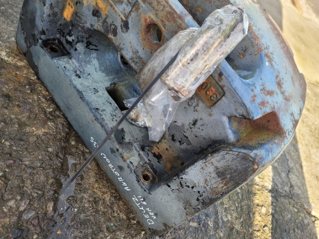 Deutz Agrotron Series 135 Front Weight Carrier 1000 Kg 04425559, 0.012.9556.3, - Gegengewicht: das Bild 4 Deutz Agrotron Series 135 Front Weight Carrier 1000 Kg 04425559, 0.012.9556.3, - Gegengewicht: das Bild 4