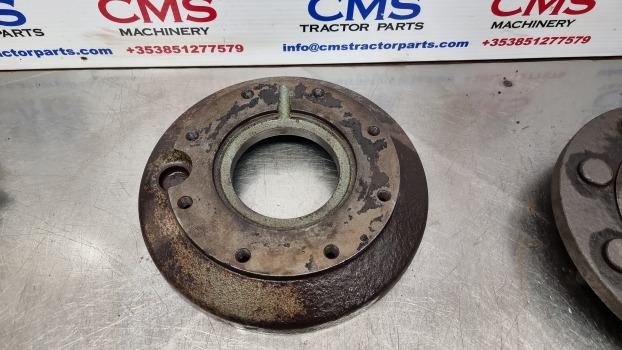 Deutz D 6806, Dx3, 7807, 6807, Rear Axle Flange Cover 04333820 - Hinterachse: das Bild 4 Deutz D 6806, Dx3, 7807, 6807, Rear Axle Flange Cover 04333820 - Hinterachse: das Bild 4
