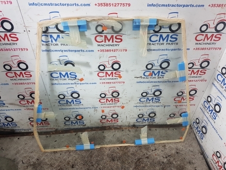 Fermec 750, 760, 860, 865, 955 Case 595 Sle Rear Cab Glass 113241 - Fenster und Teile für Traktor: das Bild 1 Fermec 750, 760, 860, 865, 955 Case 595 Sle Rear Cab Glass 113241 - Fenster und Teile für Traktor: das Bild 1