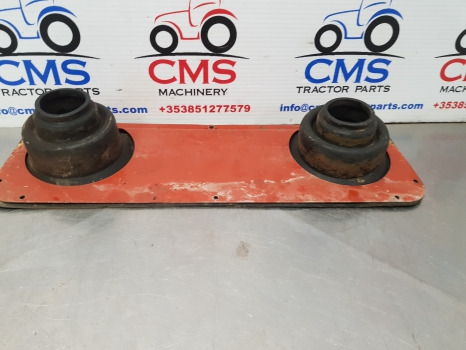 Fiat 90, 160-90, 140-60 Wide Super Comfort Cab Cab Plate And Boot 5111671 - Fahrerhaus und Interieur: das Bild 2 Fiat 90, 160-90, 140-60 Wide Super Comfort Cab Cab Plate And Boot 5111671 - Fahrerhaus und Interieur: das Bild 2