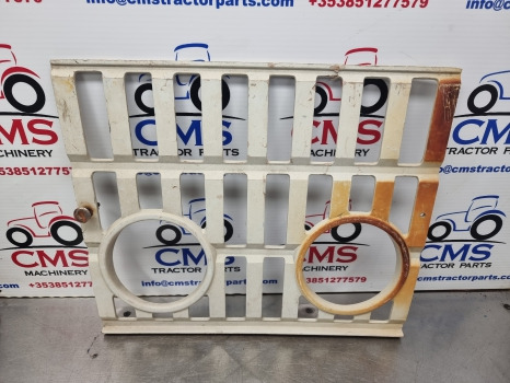 Ford 2000, 3000, 4000, 5000, 7100 Front Grille 81824198, D1nn8151b - Kühlergrill: das Bild 1 Ford 2000, 3000, 4000, 5000, 7100 Front Grille 81824198, D1nn8151b - Kühlergrill: das Bild 1