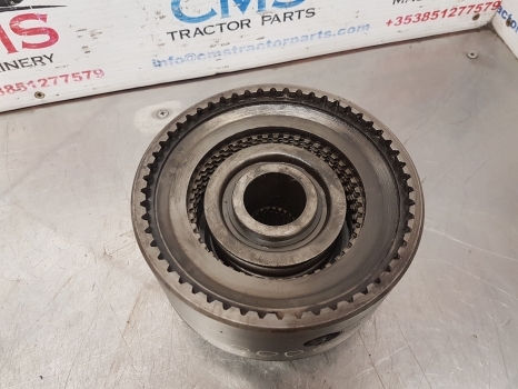 Ford 4000, 3000, 4500 Clucth Housing 82847704, C5nnn708c, 81817334 - Kupplung und Teile für Traktor: das Bild 4 Ford 4000, 3000, 4500 Clucth Housing 82847704, C5nnn708c, 81817334 - Kupplung und Teile für Traktor: das Bild 4