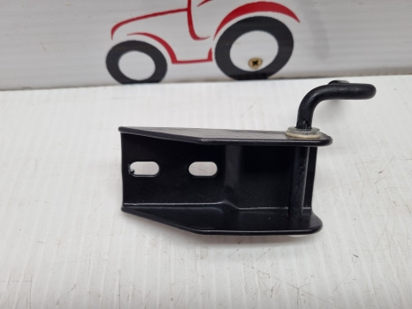 Ford 6610,7410, 5610, Tw Cab Rear Window Latch Rh 83909518, D6nn9440860a - Tür und Teile: das Bild 4 Ford 6610,7410, 5610, Tw Cab Rear Window Latch Rh 83909518, D6nn9440860a - Tür und Teile: das Bild 4